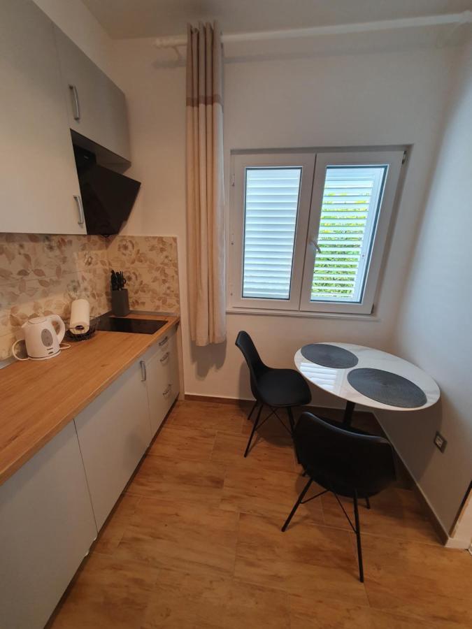 Zita - Heart Of Rovinj, Apartment For 2, Free Parking, 2Min Center, 5Min Beach Walk Exteriör bild